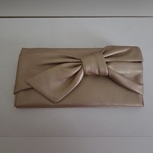 Elegant Tan Bow Clutch